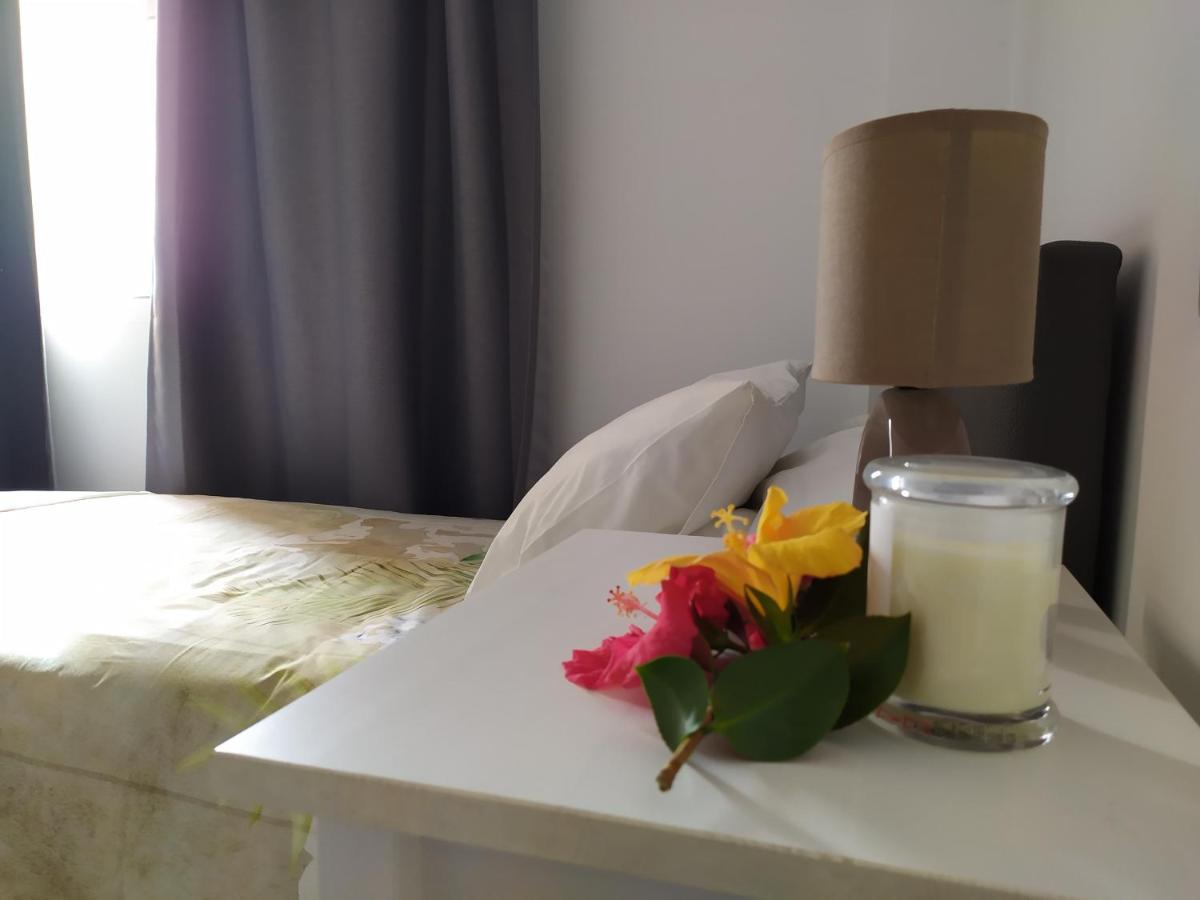 Vivienda Vacacional Helios Tazacorte Kültér fotó